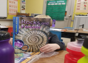 reading-about-fossils